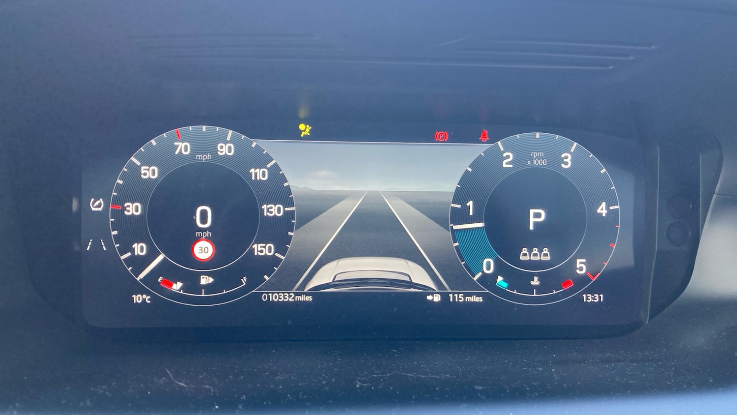 Used Land Rover Discovery Sport 2025 for sale - 76638559: Photo 16