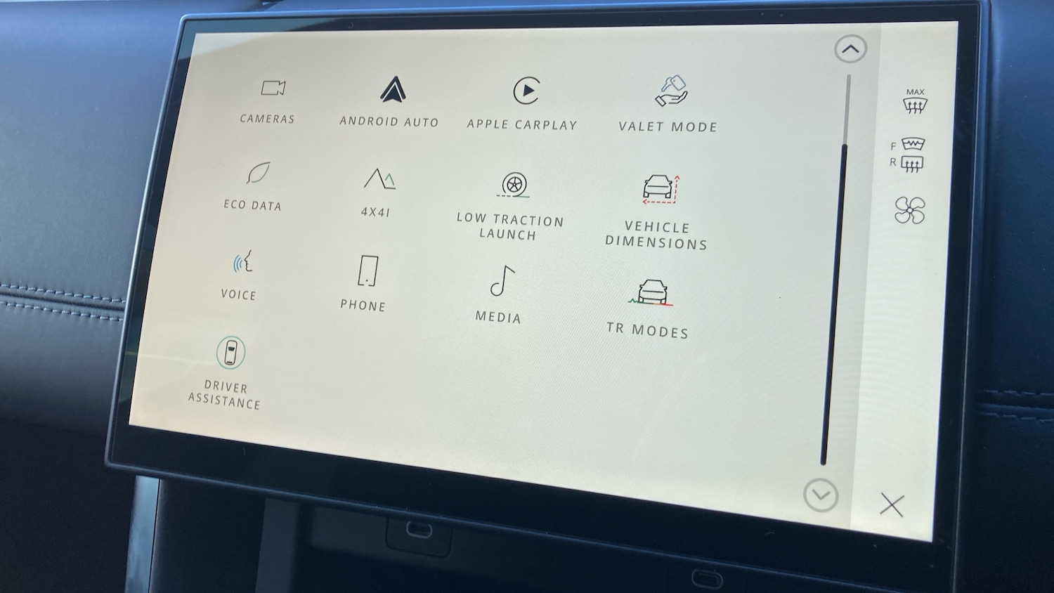 Used Land Rover Discovery Sport 2025 for sale - 76638559: Photo 28