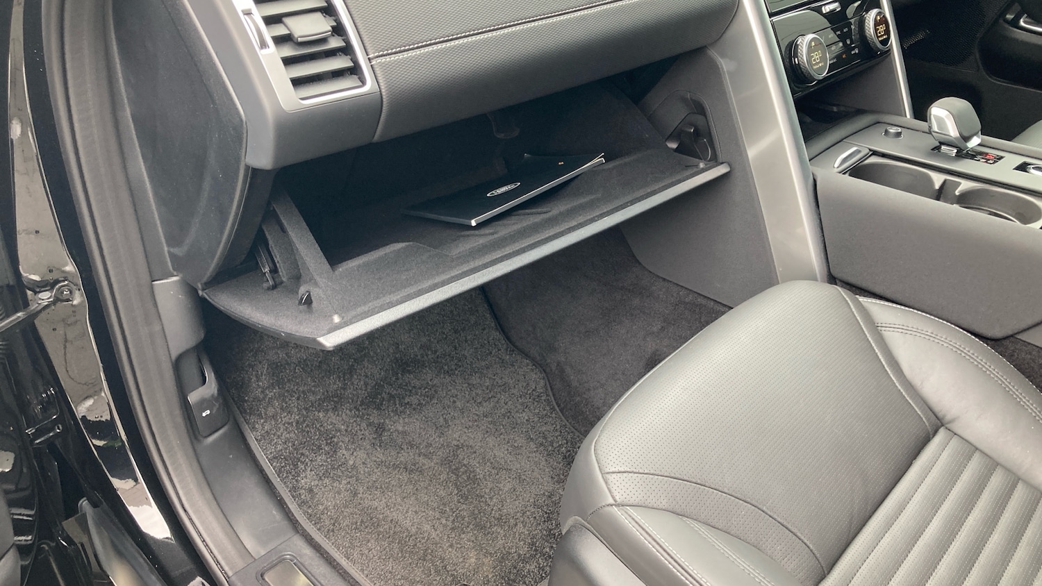 Used Land Rover Discovery 2025 for sale - 77676185: Photo 33