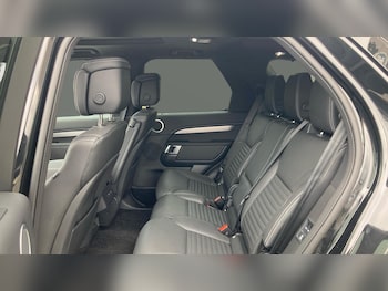 Used Land Rover Discovery 2025 for sale - 77676185: Photo