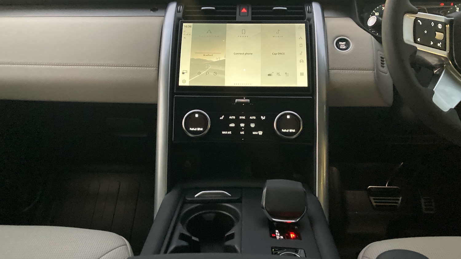 Used Land Rover Discovery 2025 for sale - 76477186: Photo 14