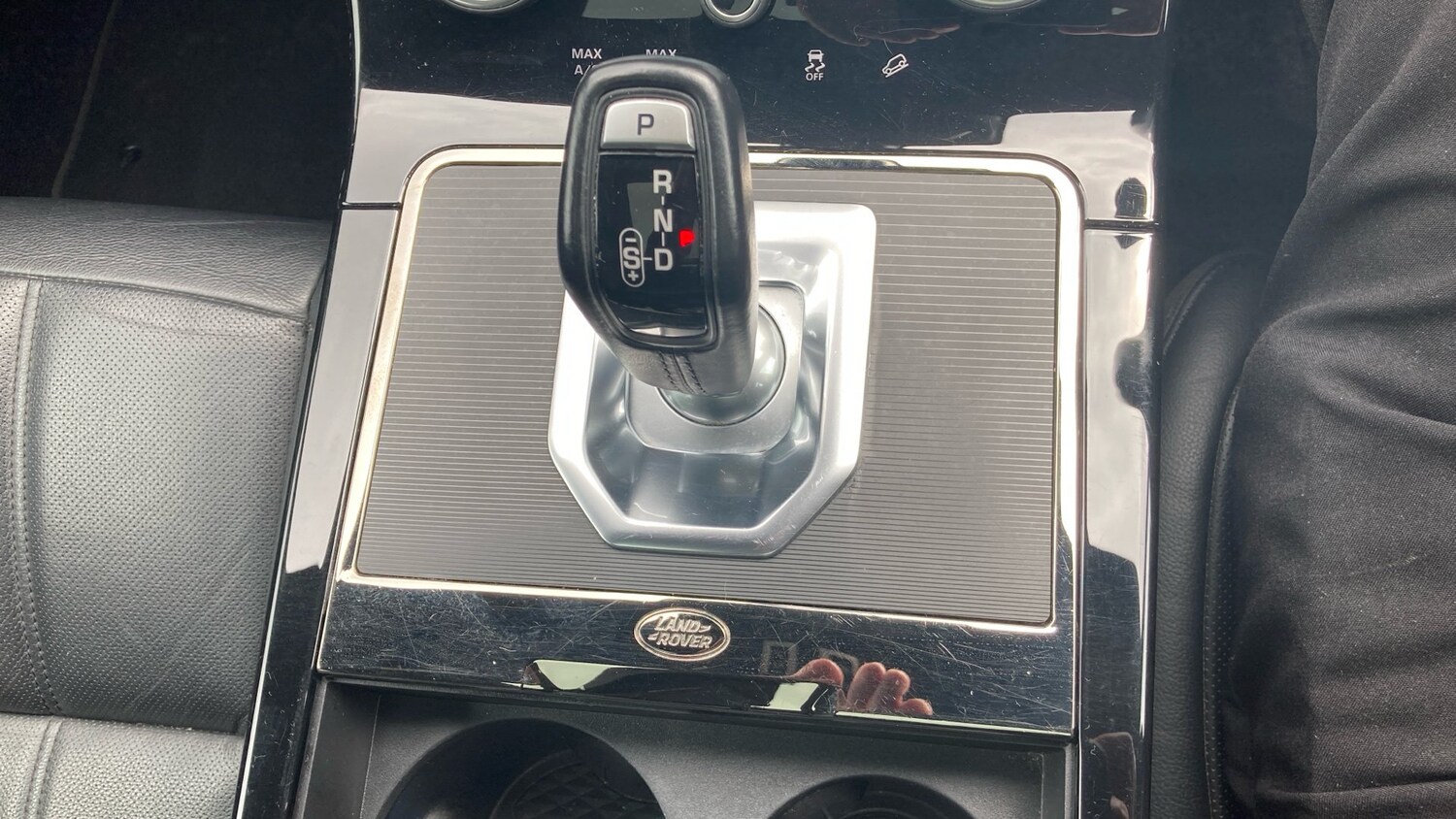 Vehicle 33