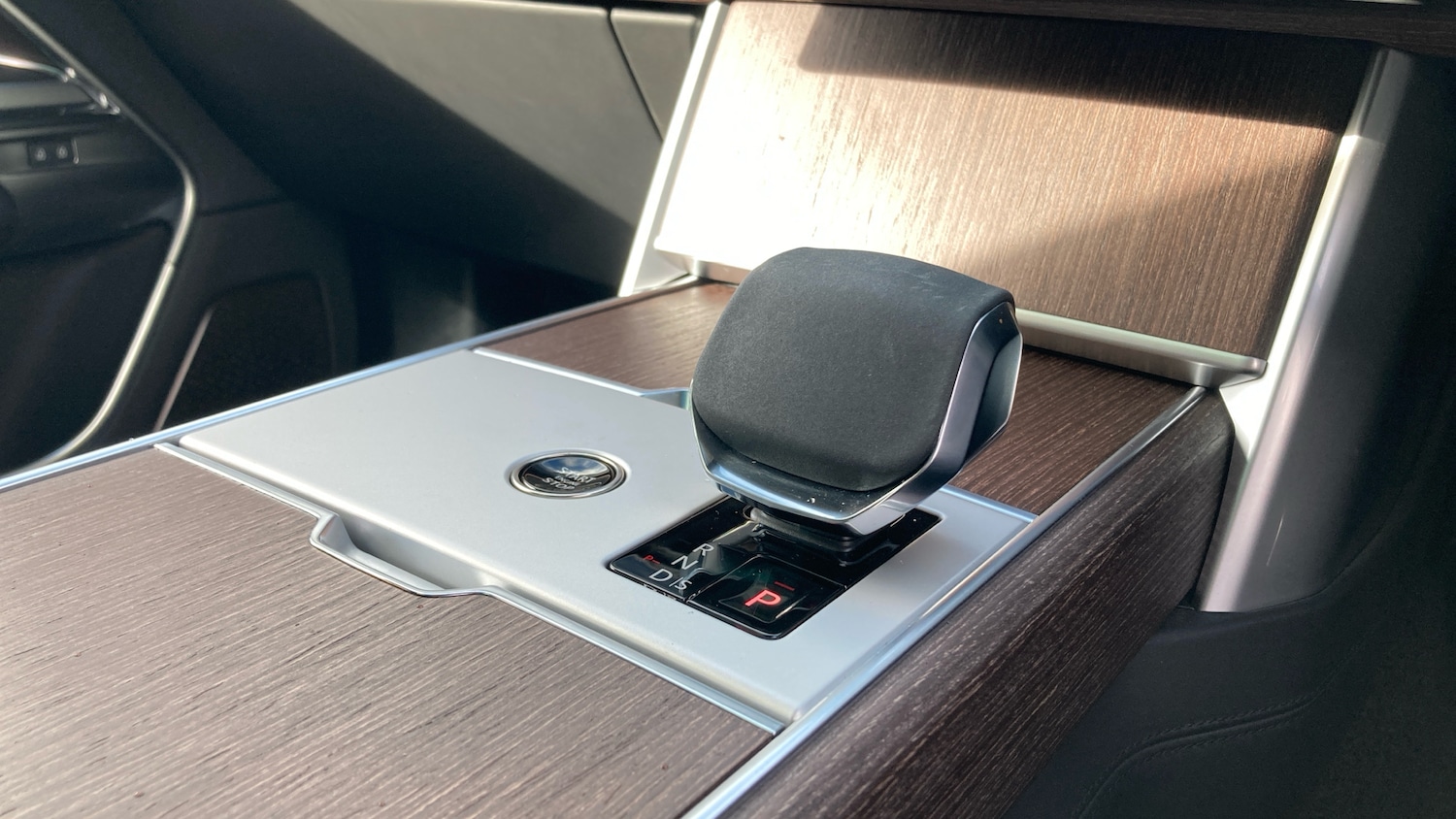 Used Land Rover Range Rover 2025 for sale - 78031419: Photo 13