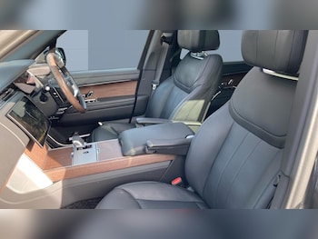 Used Land Rover Range Rover 2025 for sale - 78031419: Photo