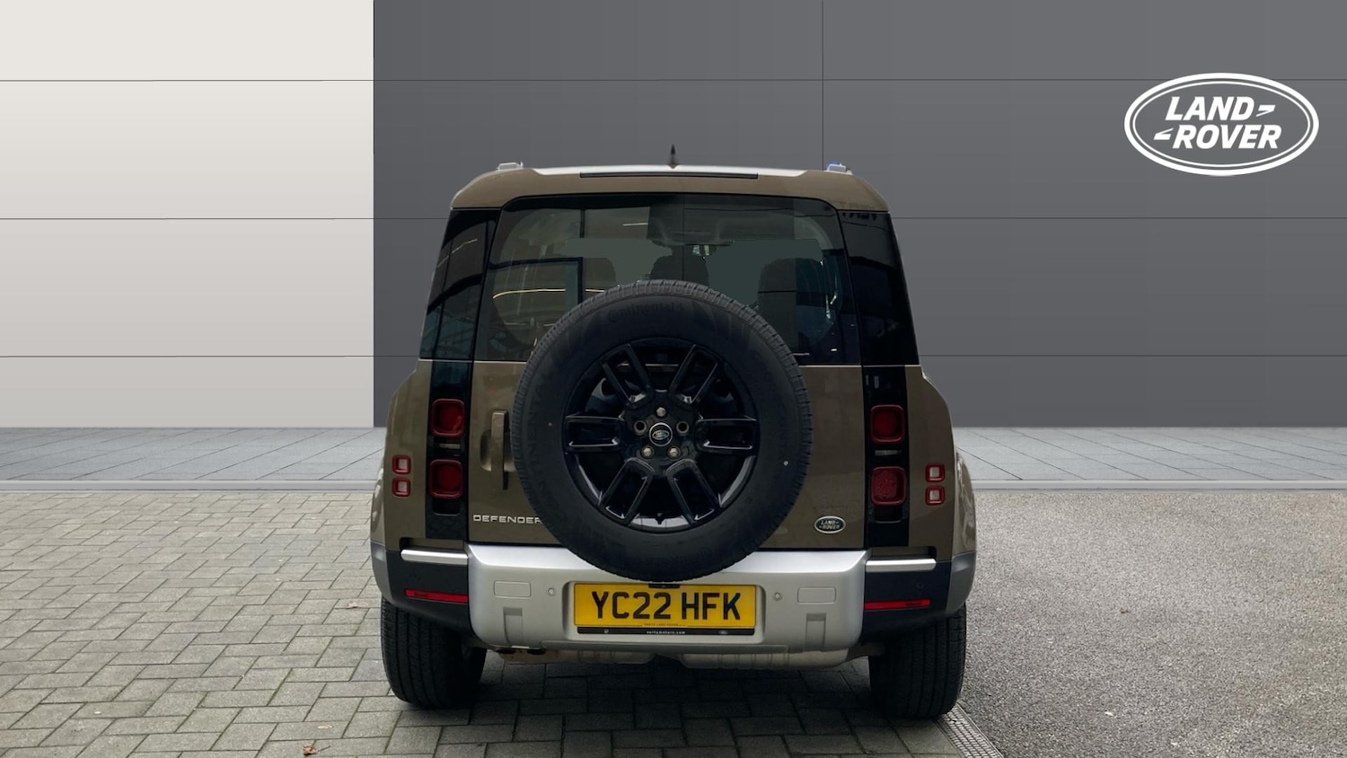 Used Land Rover Defender 2022 for sale - 77026030: Photo 6