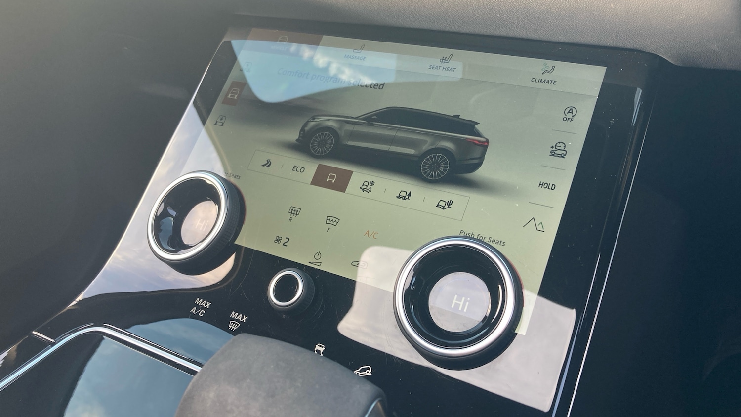 Used Land Rover Range Rover Velar 2021 for sale - 77609804: Photo 33