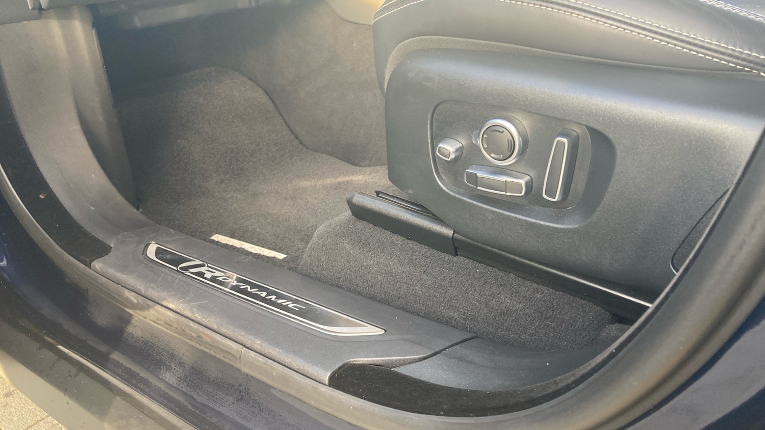 Used Land Rover Range Rover Velar 2021 for sale - 77609804: Photo 41