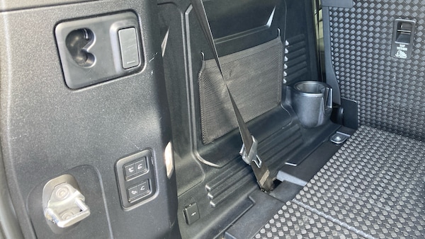 Used Land Rover Defender 2022 for sale - 76063680: Photo 23