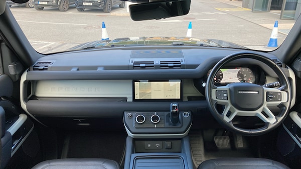 Used Land Rover Defender 2022 for sale - 76063680: Photo 9