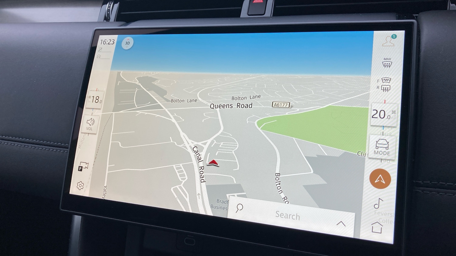 Used Land Rover Discovery Sport 2024 for sale - 76287890: Photo 11