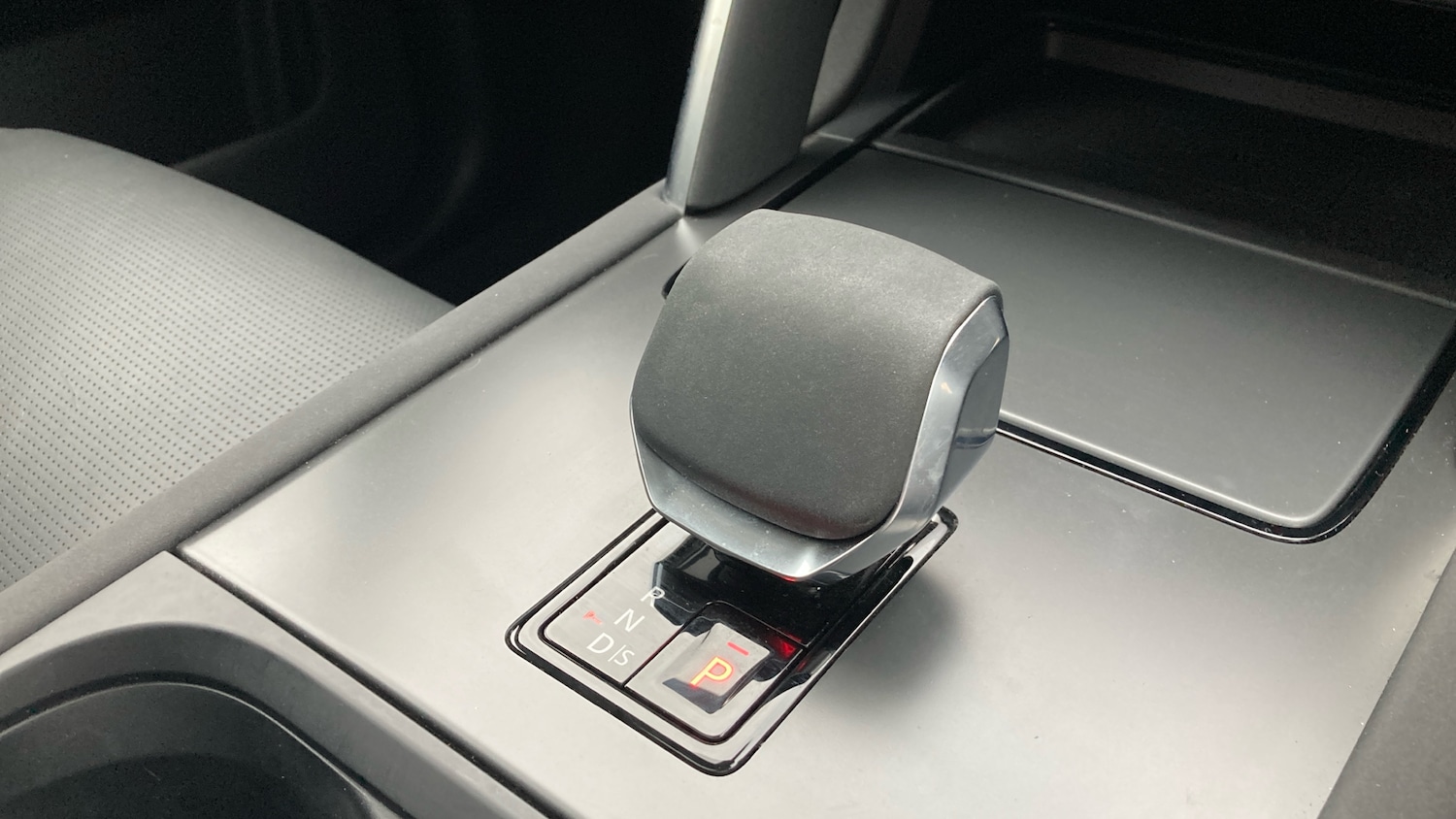 Used Land Rover Discovery Sport 2024 for sale - 76287890: Photo 13