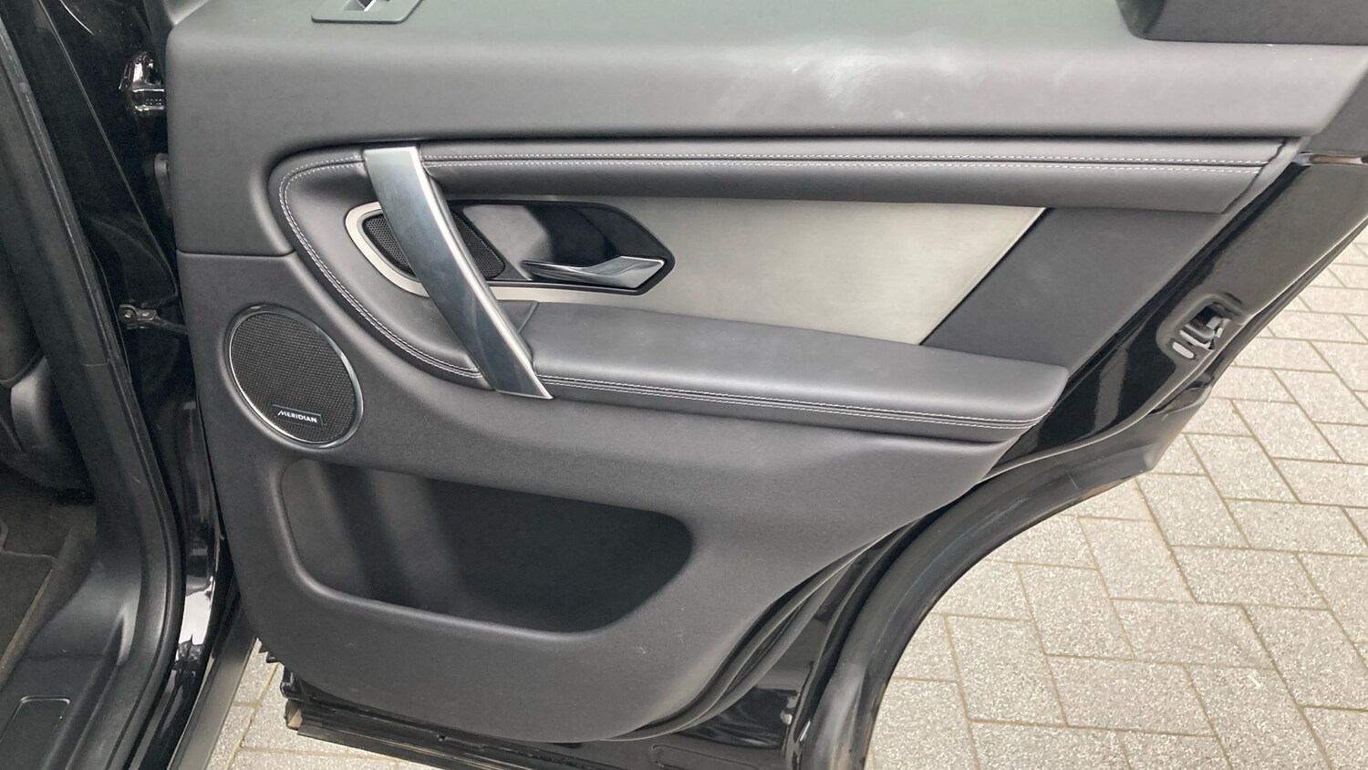 Used Land Rover Discovery Sport 2024 for sale - 76287890: Photo 27