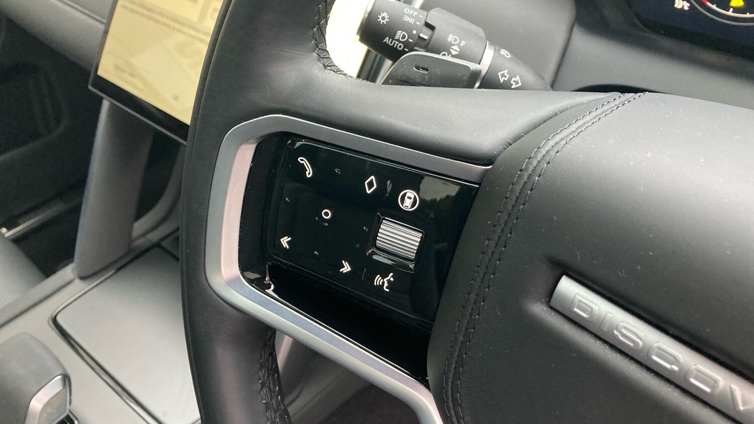 Used Land Rover Discovery Sport 2024 for sale - 76287890: Photo 30