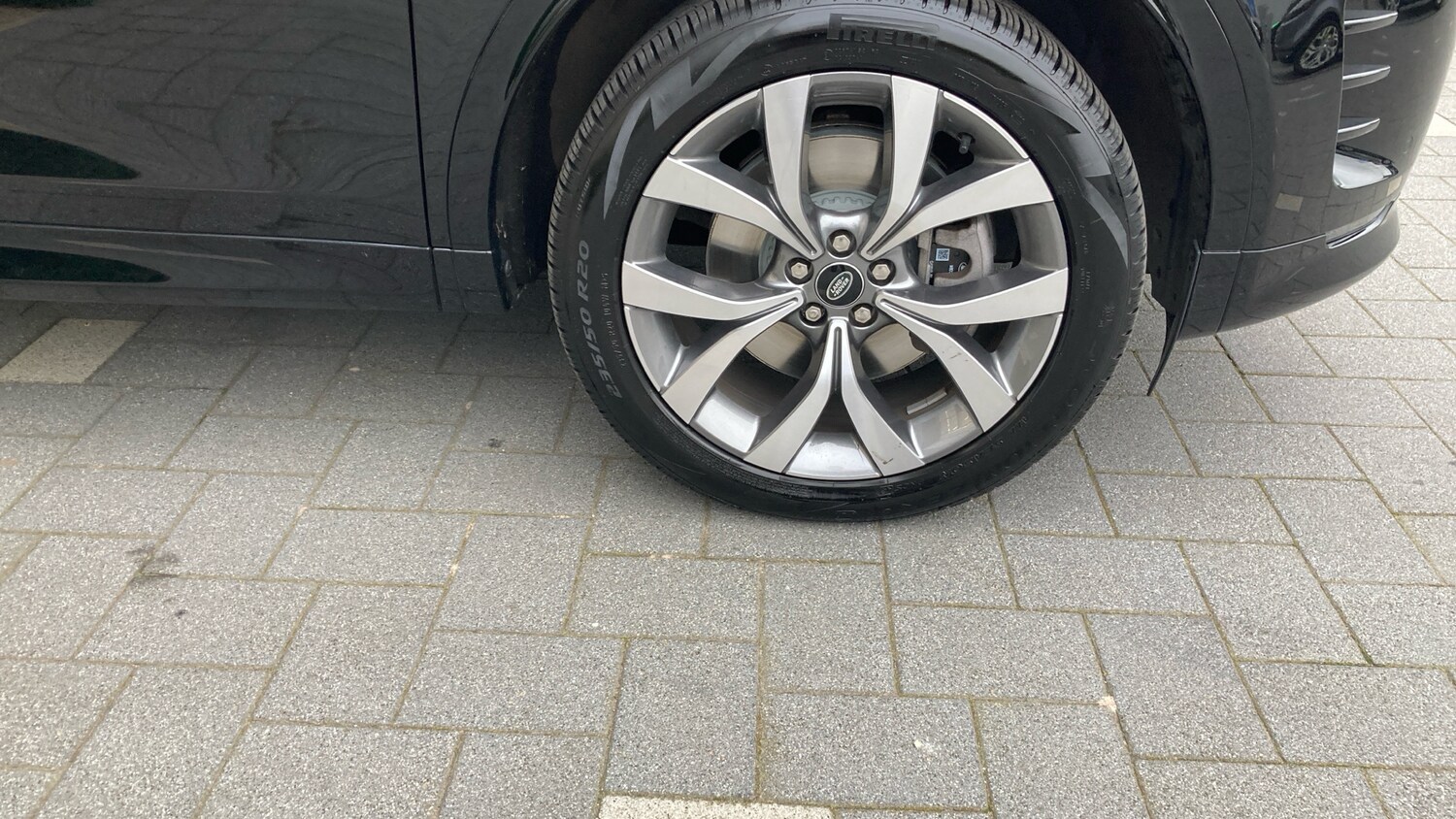 Used Land Rover Discovery Sport 2024 for sale - 76287890: Photo 32