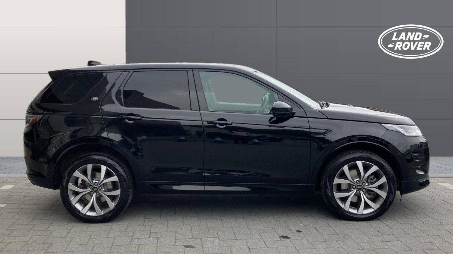 Used Land Rover Discovery Sport 2024 for sale - 76287890: Photo 5