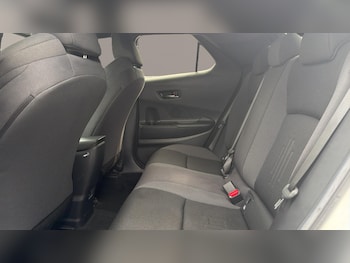 Used Toyota C-HR 2024 for sale - 79445239: Photo