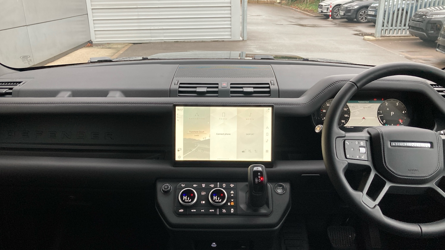 Used Land Rover Defender 2025 for sale - 77435630: Photo 14