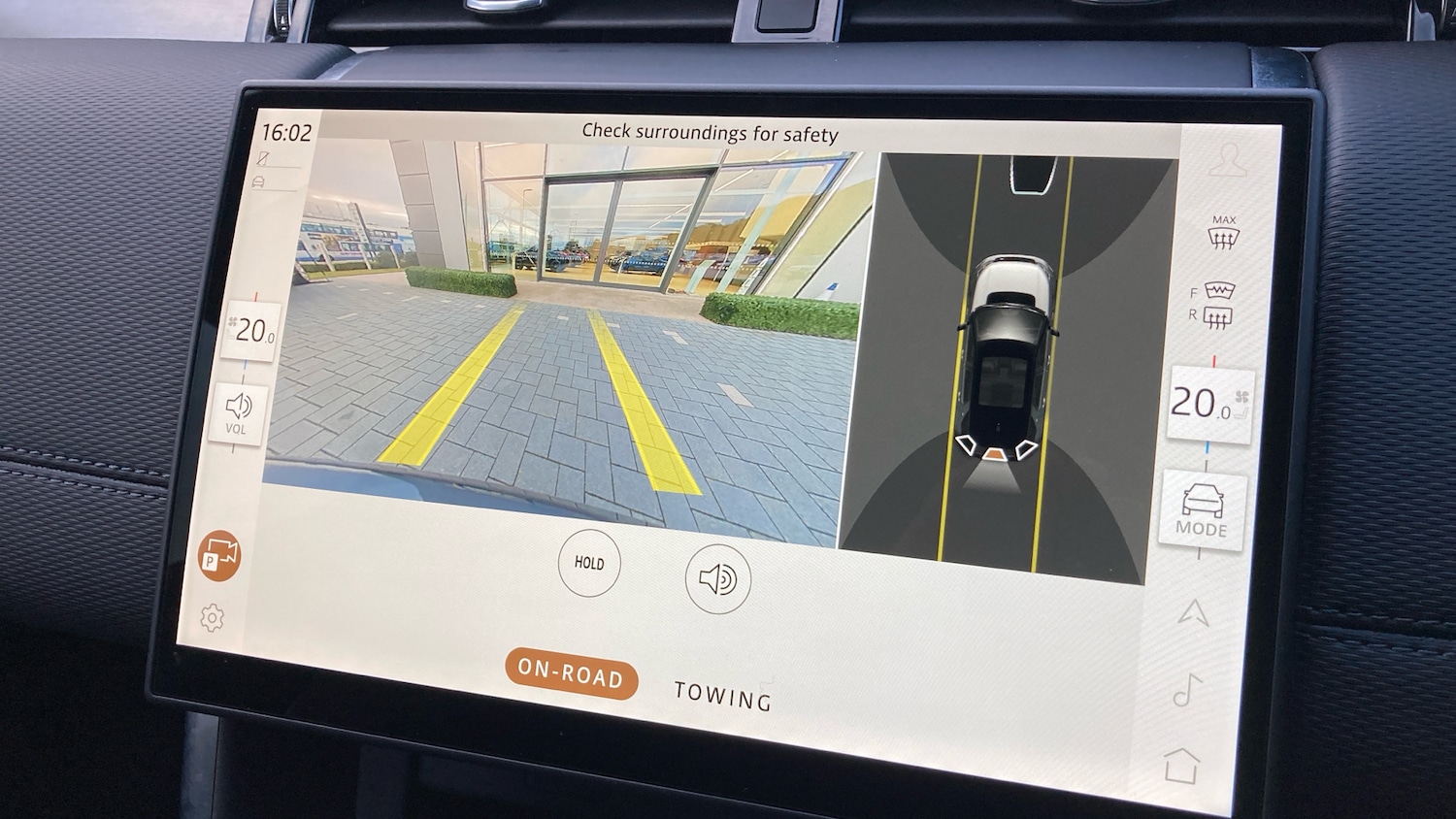 Used Land Rover Discovery Sport 2024 for sale - 76384911: Photo 12