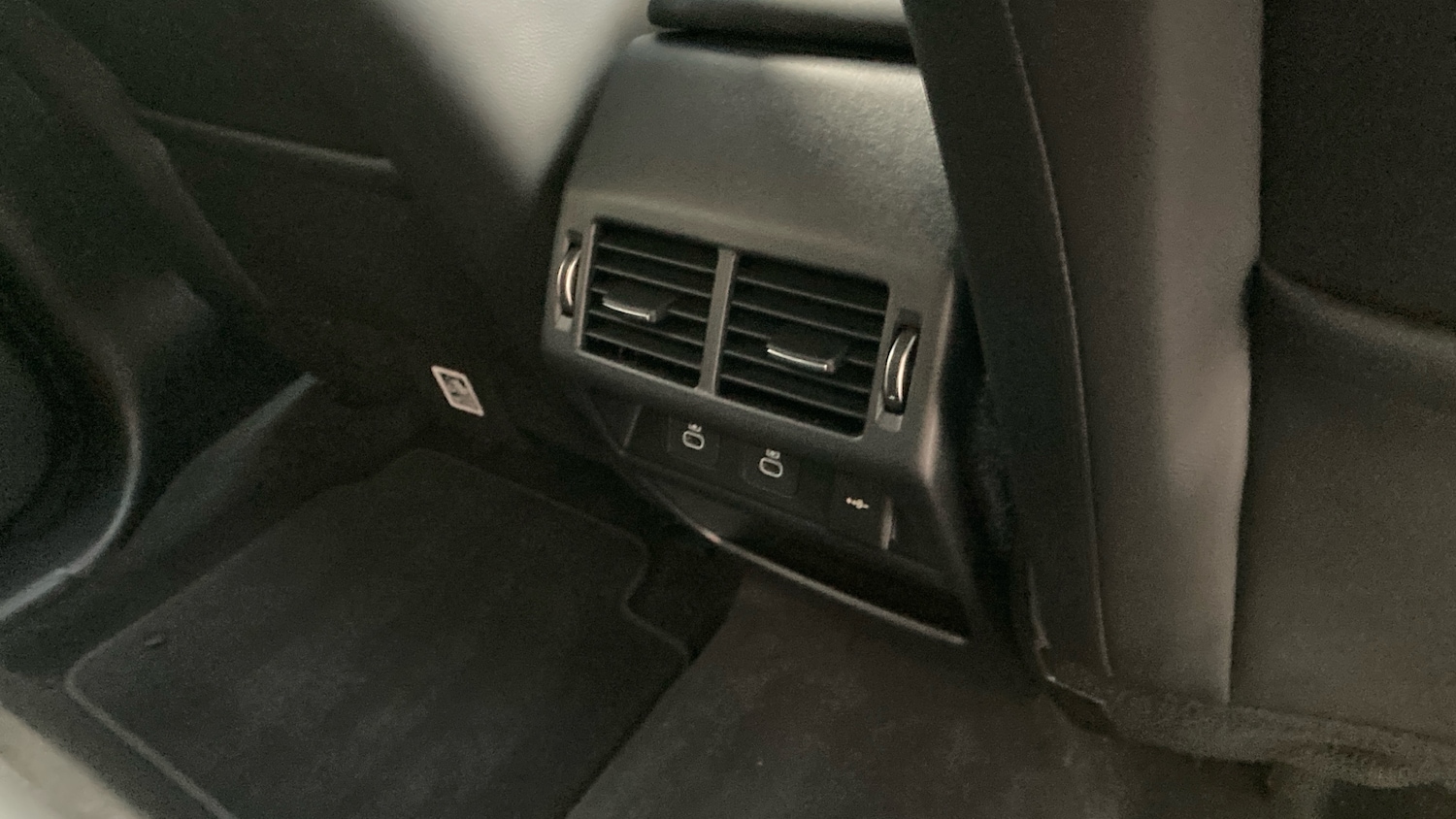 Used Land Rover Discovery Sport 2024 for sale - 76384911: Photo 18