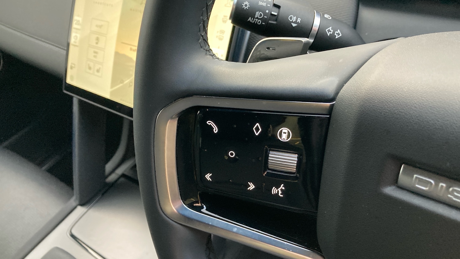 Used Land Rover Discovery Sport 2024 for sale - 76384911: Photo 24