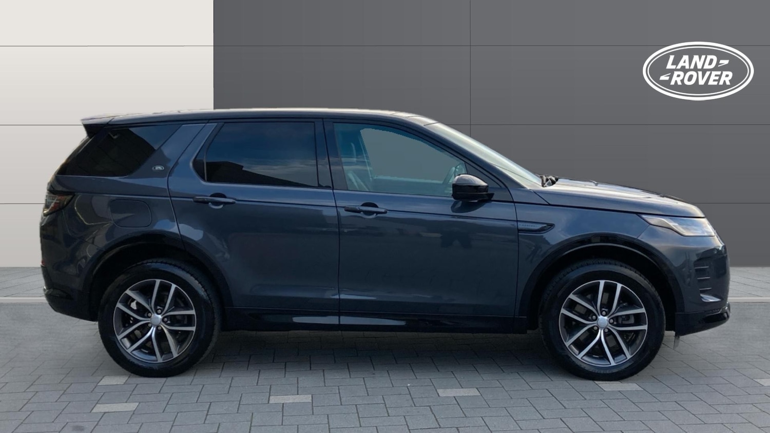 Used Land Rover Discovery Sport 2024 for sale - 76384911: Photo 5