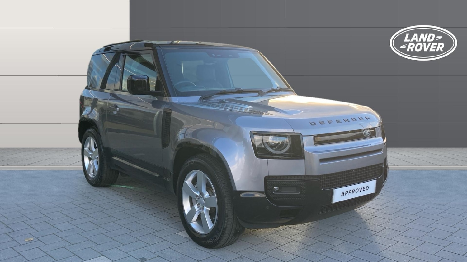 Used Land Rover Defender 2024 for sale - 76413262: Photo 1