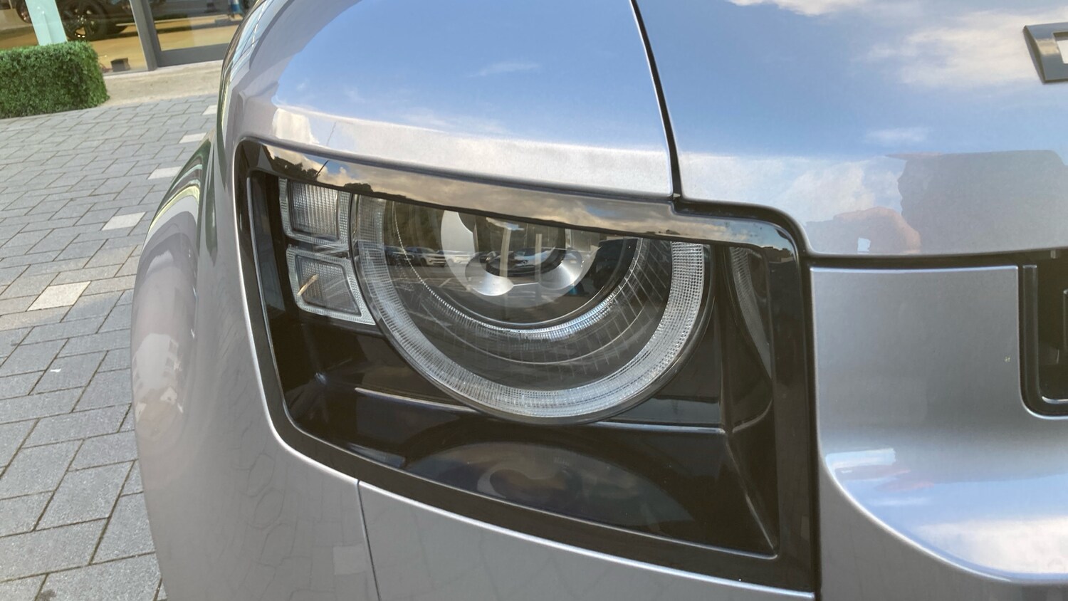 Used Land Rover Defender 2024 for sale - 76413262: Photo 17