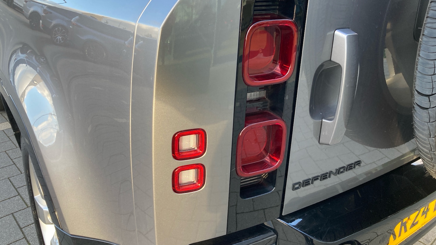 Used Land Rover Defender 2024 for sale - 76413262: Photo 19