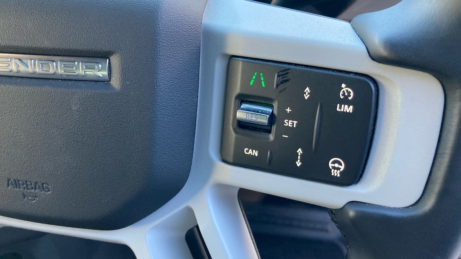 Used Land Rover Defender 2024 for sale - 76413262: Photo 28