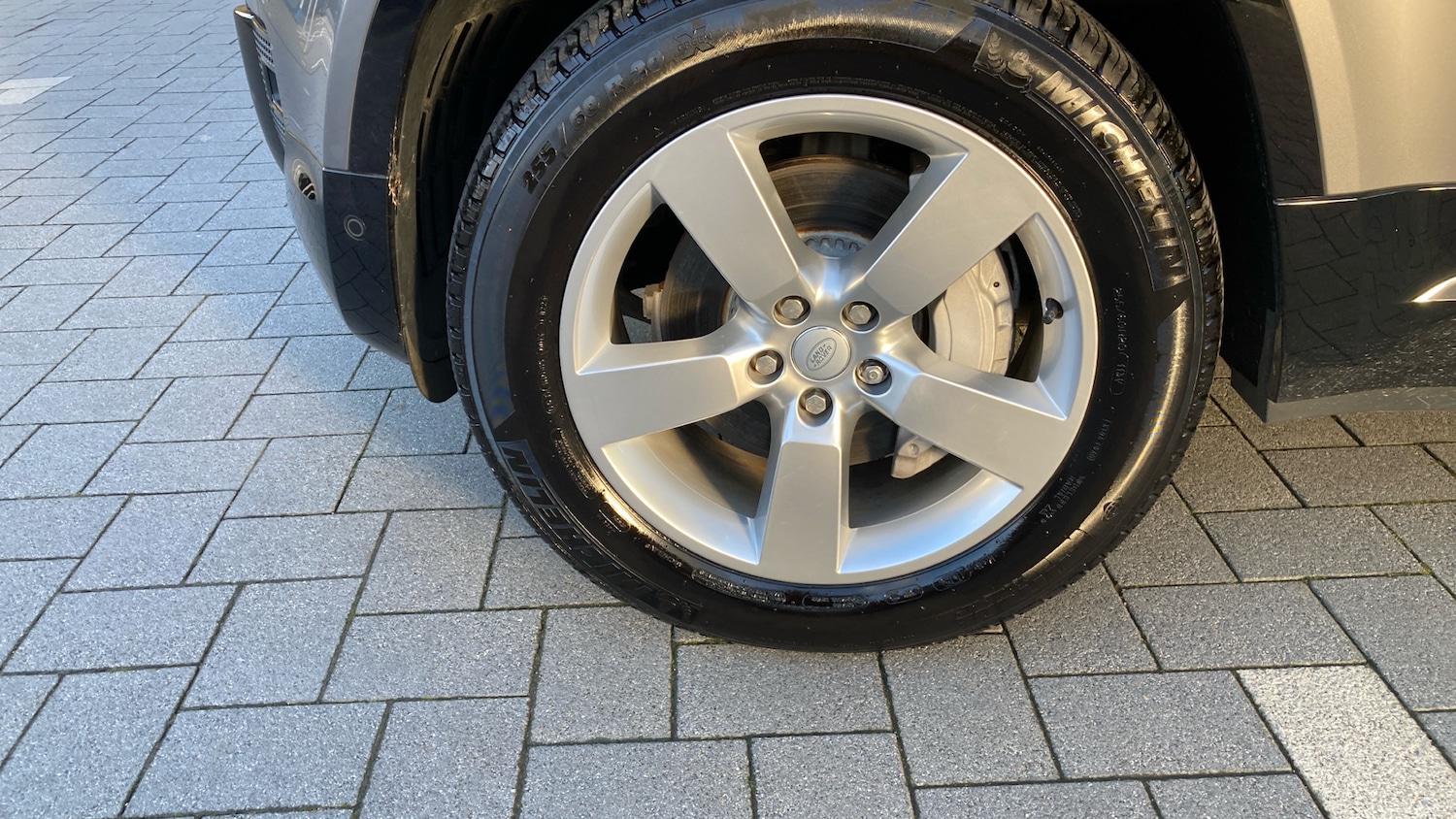 Used Land Rover Defender 2024 for sale - 76413262: Photo 38