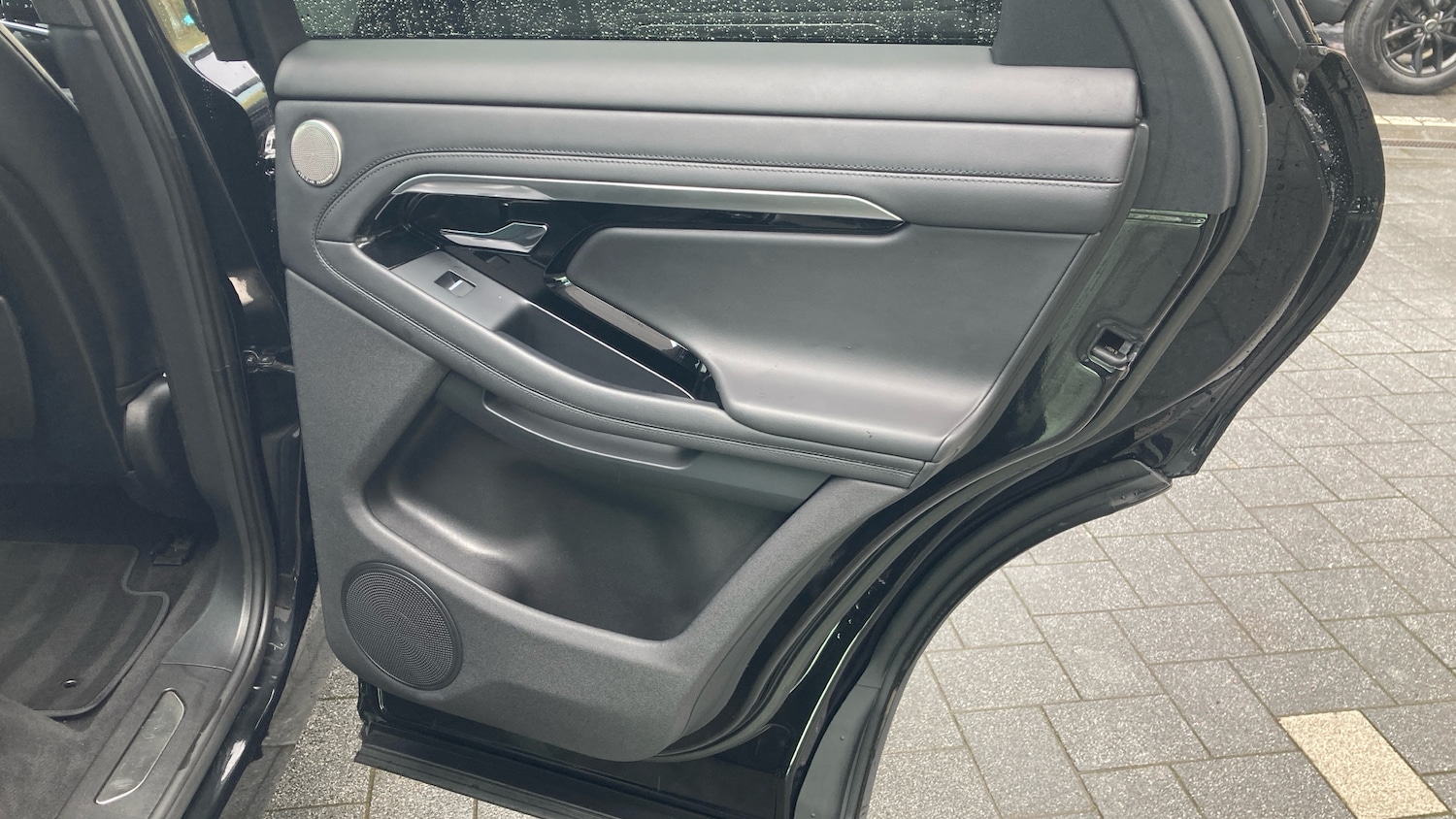 Used Land Rover Range Rover Evoque 2023 for sale - 76627761: Photo 23