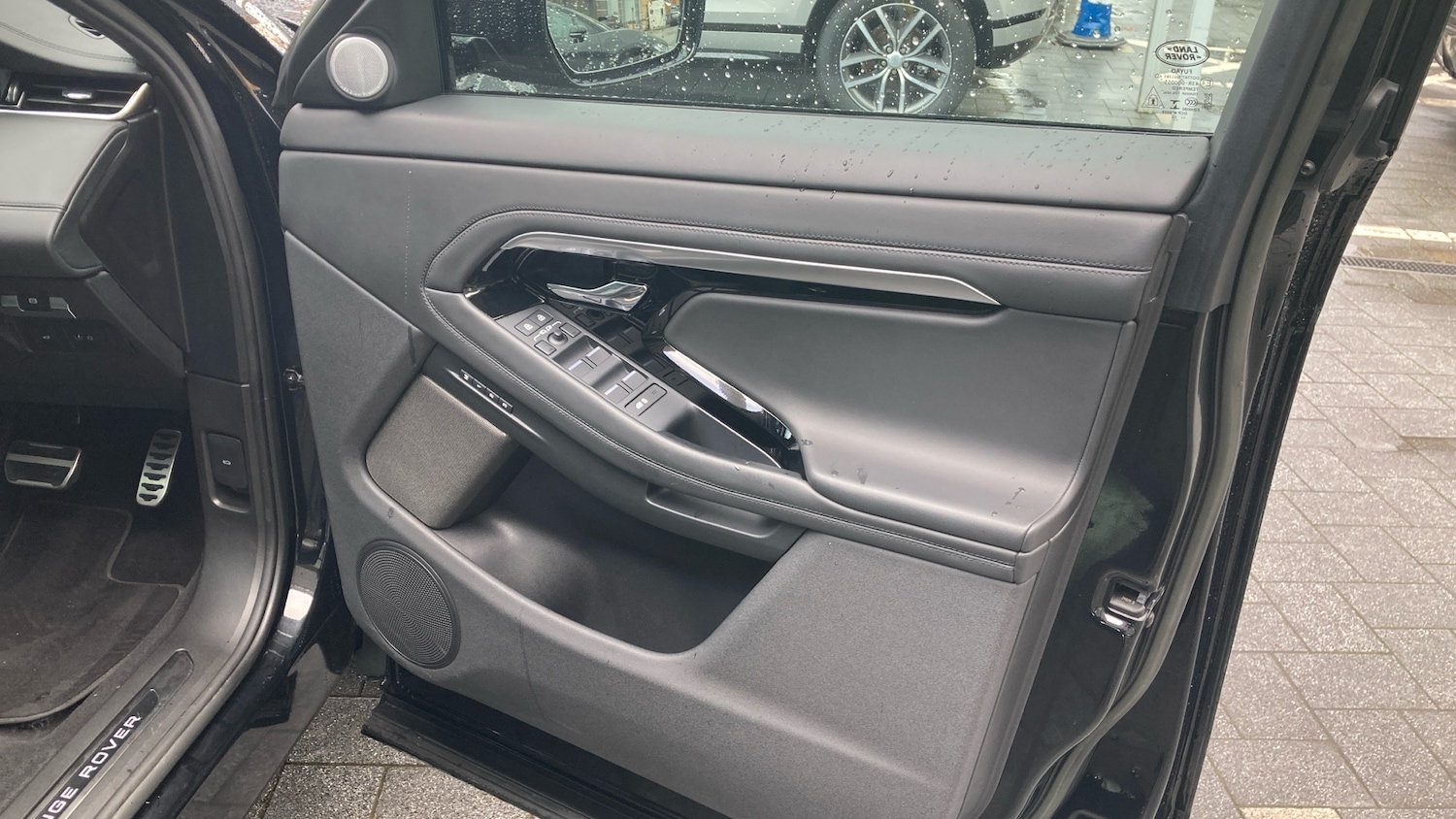 Used Land Rover Range Rover Evoque 2023 for sale - 76627761: Photo 24