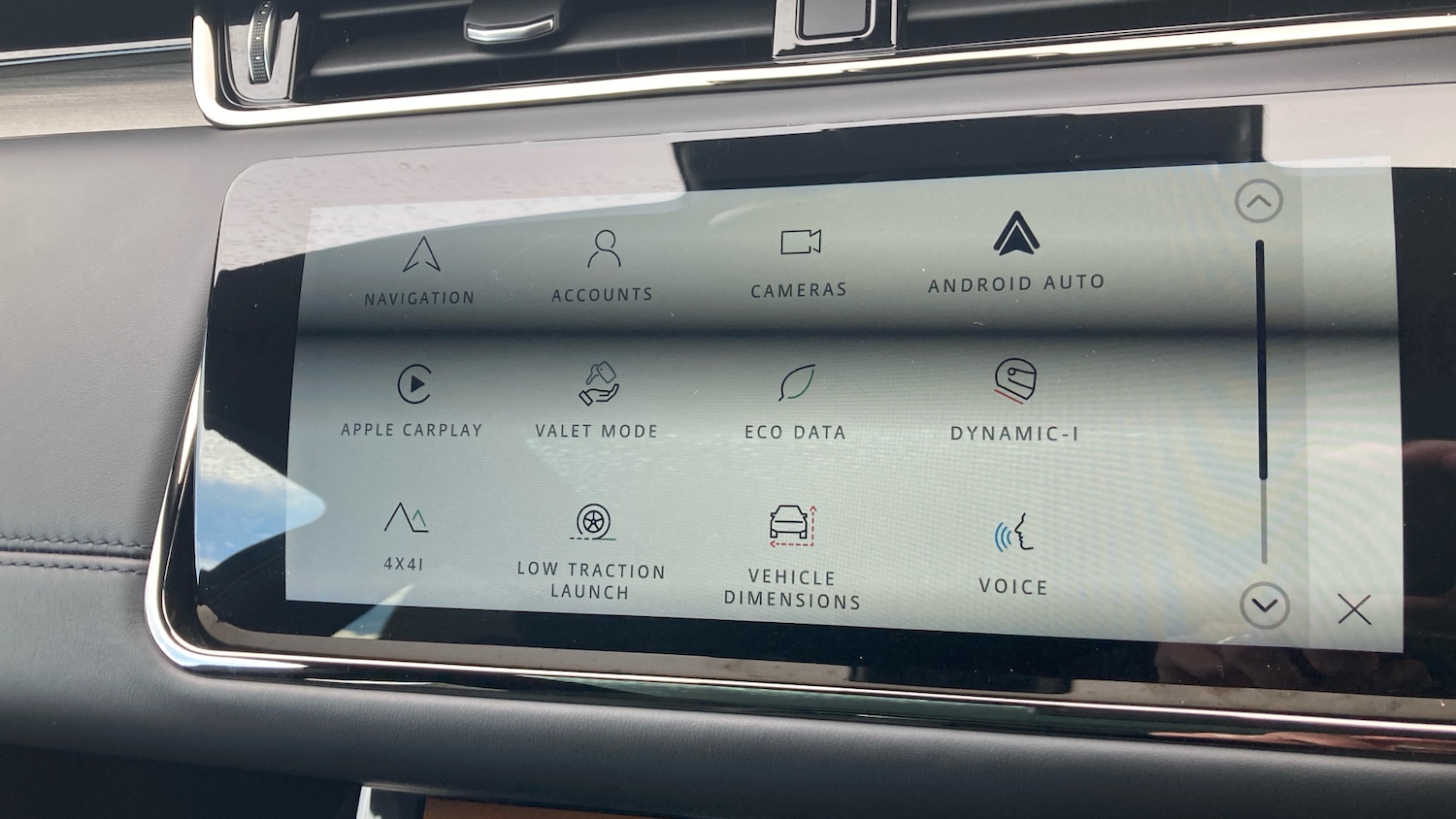 Used Land Rover Range Rover Evoque 2023 for sale - 76627761: Photo 29