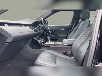 Used Land Rover Range Rover Evoque 2023 for sale - 76627761: Photo