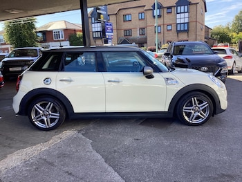 Used MINI Hatch 2017 for sale - 79426187: Photo
