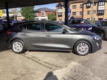Used Ford Focus 2019 for sale - 78728362: Photo