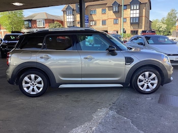 Used MINI Countryman 2017 for sale - 78695170: Photo