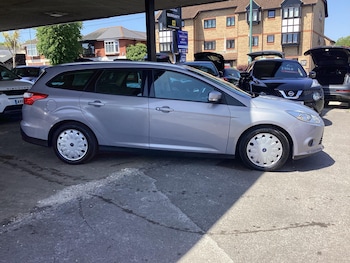 Used Ford Focus 2014 for sale - 78689693: Photo