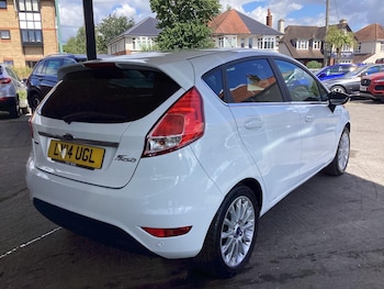Used Ford Fiesta 2014 for sale - 79049310: Photo