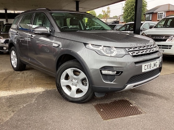 Used Land Rover Discovery Sport 2018 for sale - 78947429: Photo