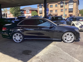 Used Mercedes-Benz E Class 2014 for sale - 79396155: Photo