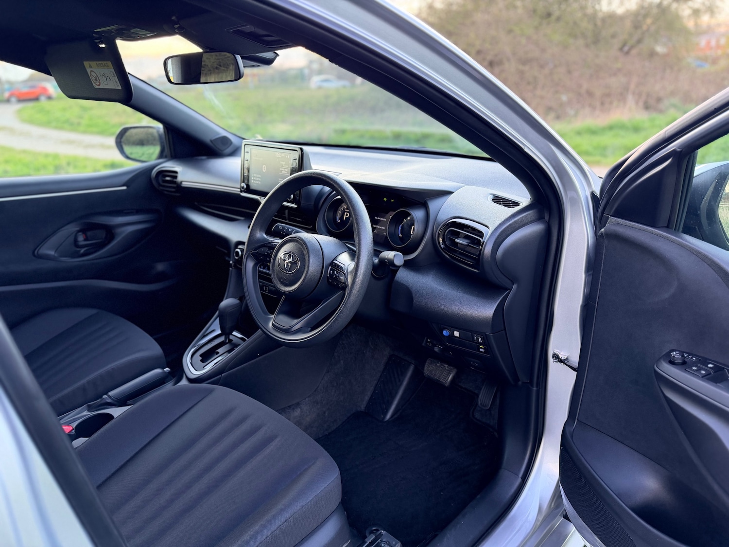 Used Toyota Yaris 2023 for sale - 78057504: Photo 10