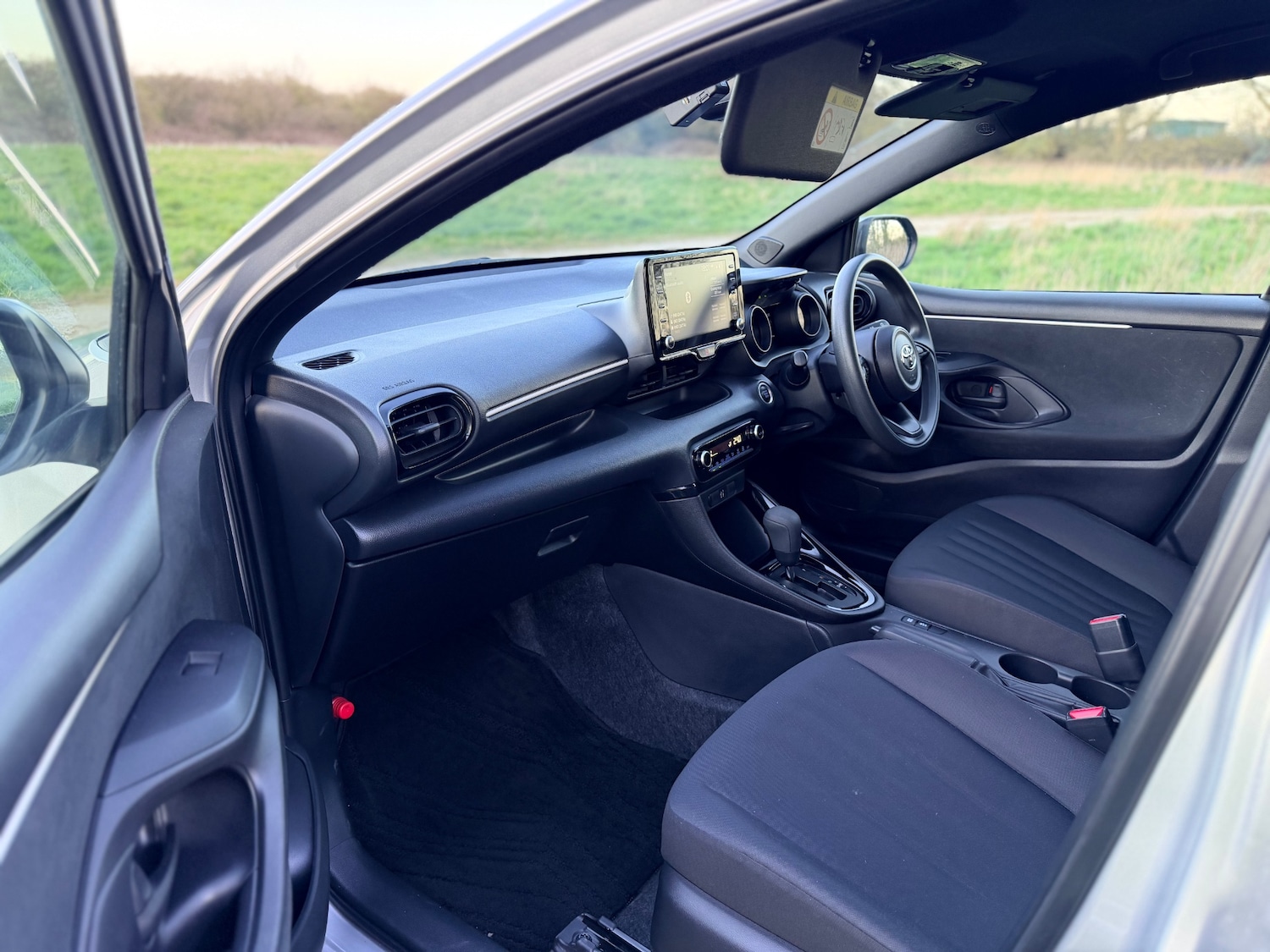 Used Toyota Yaris 2023 for sale - 78057504: Photo 13