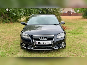 Used Audi A3 2010 for sale - 79552416: Photo