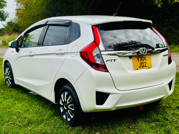 Used Honda Jazz 2014 for sale - 76171611: Photo 5