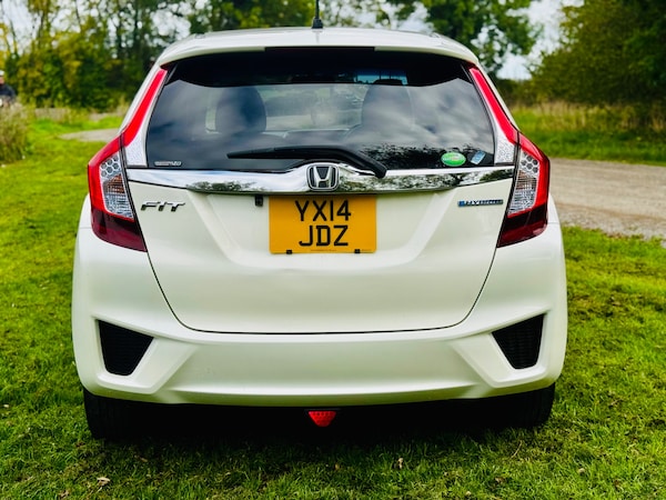 Used Honda Jazz 2014 for sale - 76171611: Photo 6