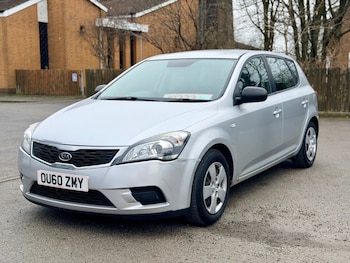 Used Kia Ceed 2010 for sale - 77694573: Photo