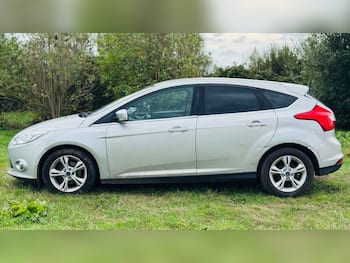 Used Ford Focus 2013 for sale - 79742543: Photo