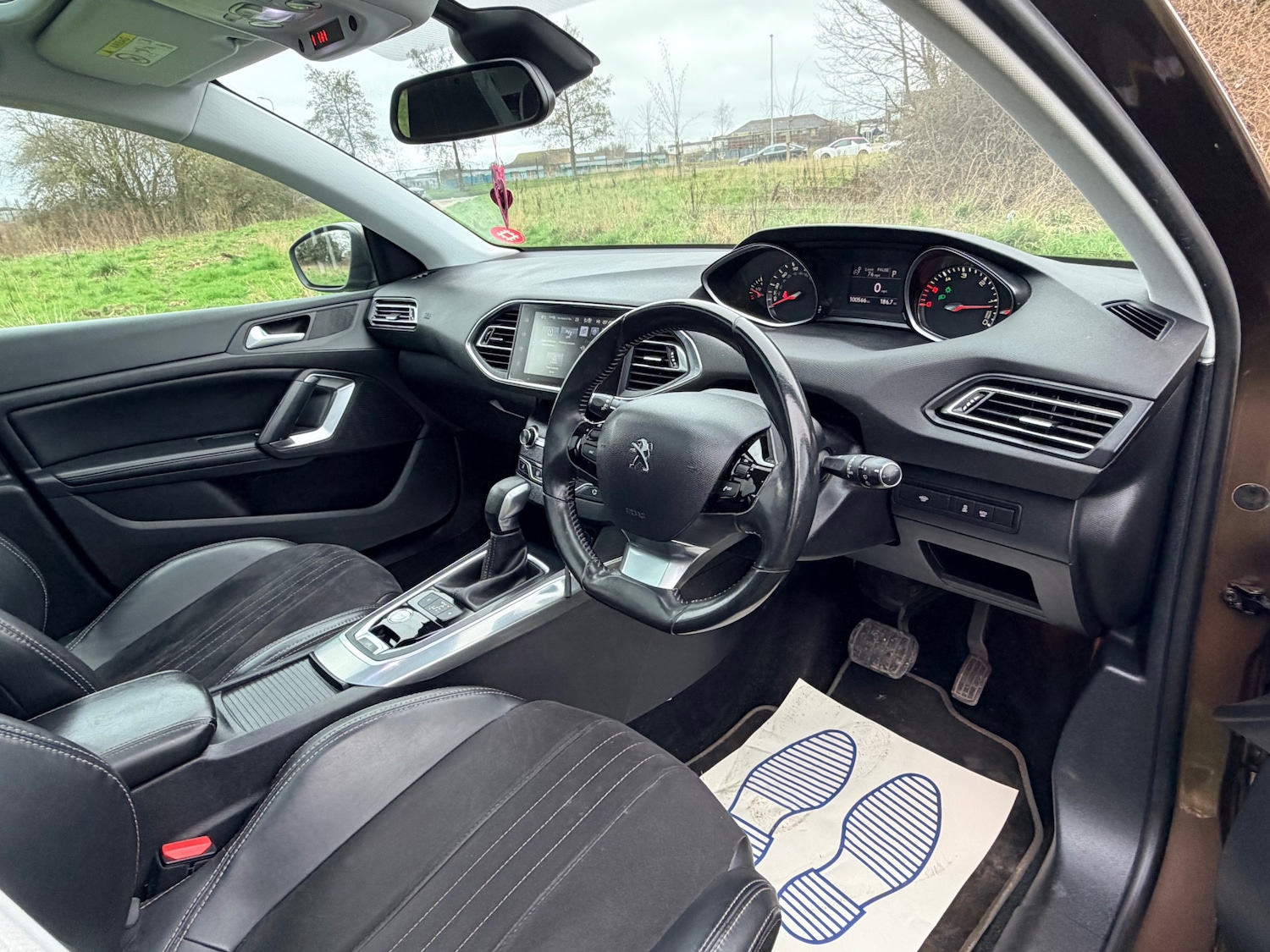 Used Peugeot 308 2014 for sale - 77779084: Photo 12