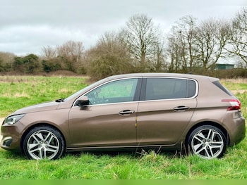 Used Peugeot 308 2014 for sale - 77779084: Photo